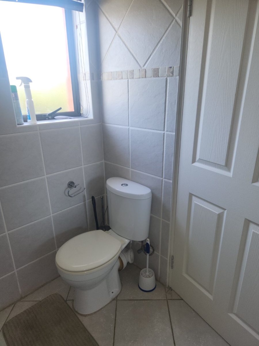 3 Bedroom Property for Sale in Jeffreys Bay Central Eastern Cape